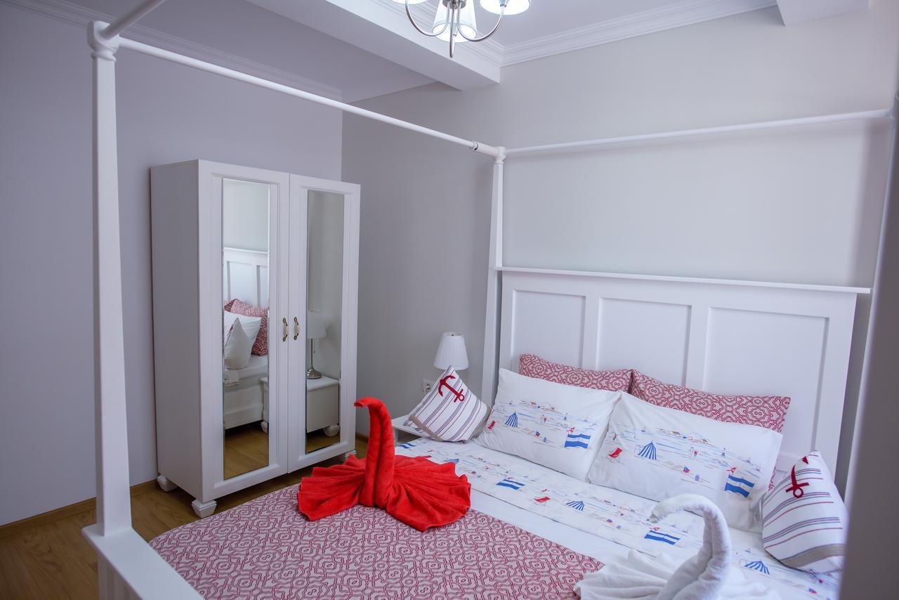 Beach Vibe Apartments Solid Residence Mamaia Esterno foto