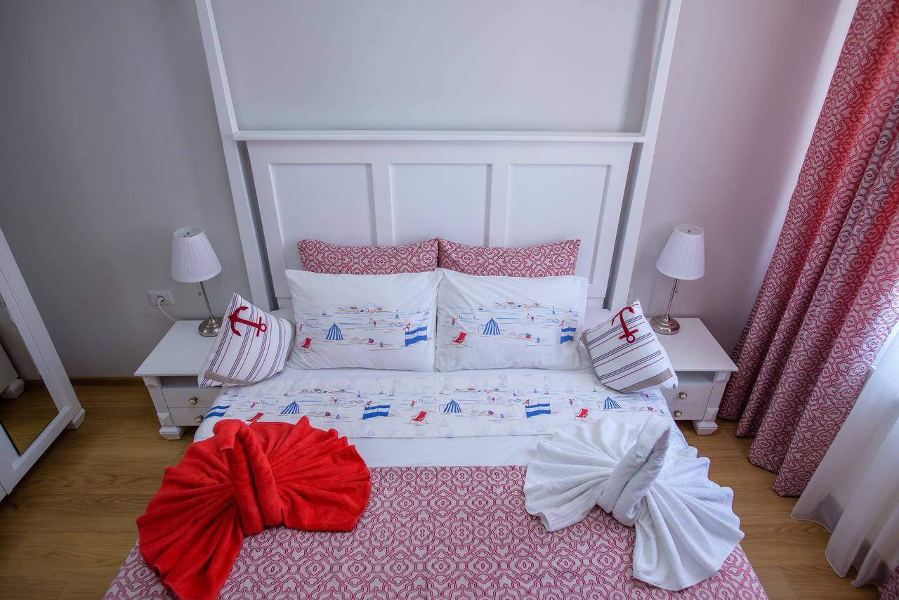 Beach Vibe Apartments Solid Residence Mamaia Esterno foto