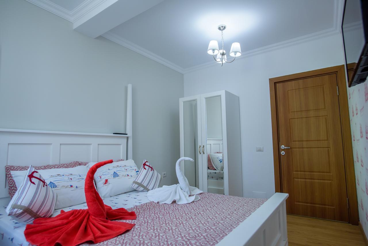 Beach Vibe Apartments Solid Residence Mamaia Esterno foto