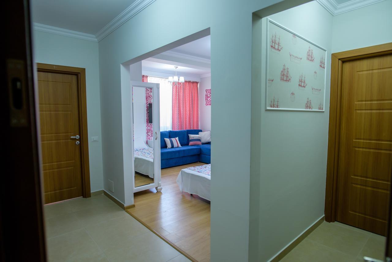 Beach Vibe Apartments Solid Residence Mamaia Esterno foto
